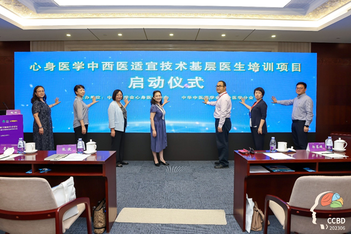 图片 2.jpg 图片 2.jpg